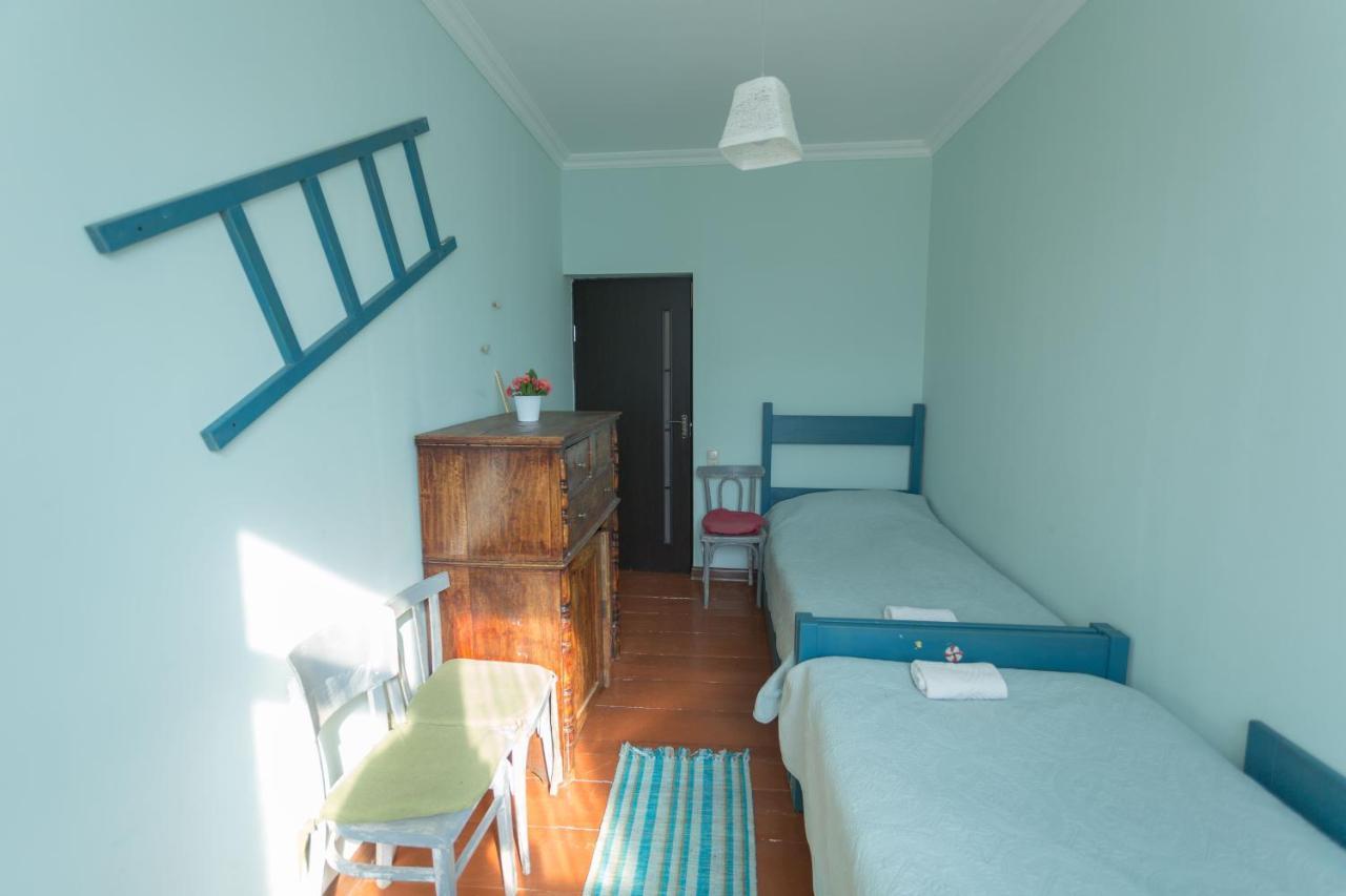 Chamich Guesthouse Debed Buitenkant foto